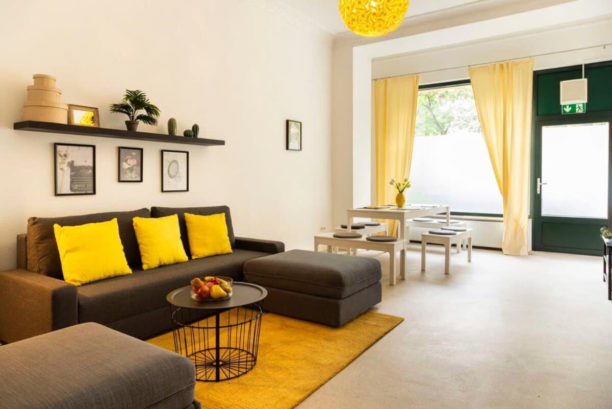 Modern 2 Bedroom Apartment In Berlin Schoeneberg المظهر الخارجي الصورة