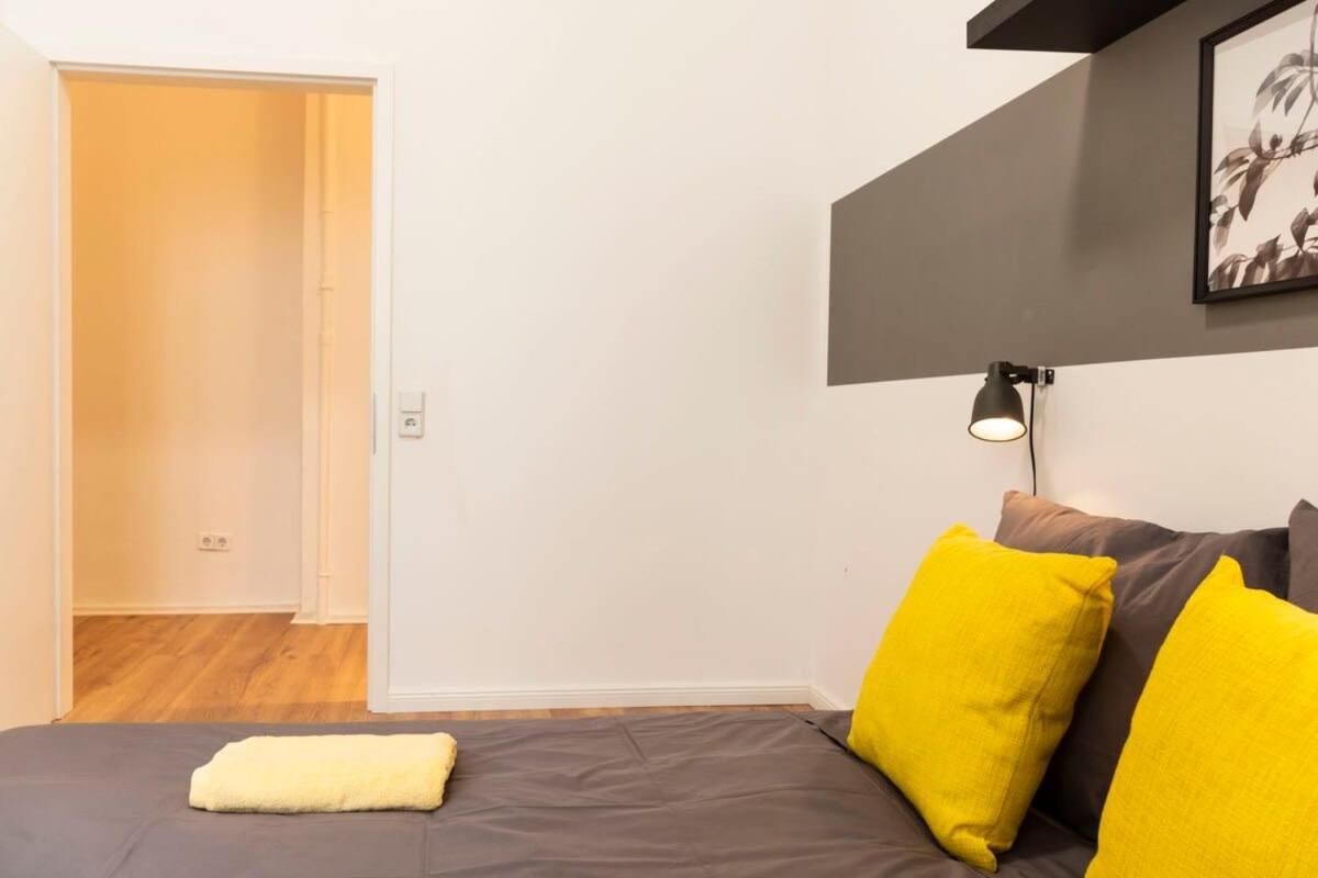 Modern 2 Bedroom Apartment In Berlin Schoeneberg المظهر الخارجي الصورة